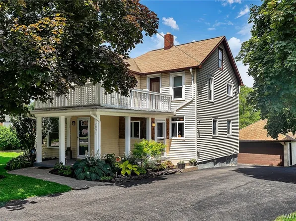 2891 Upper Mountain Rd, Sanborn, NY 14132