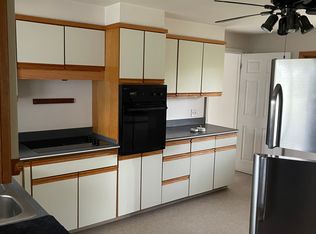 987 Warren Dr, Ithaca, NY 14850