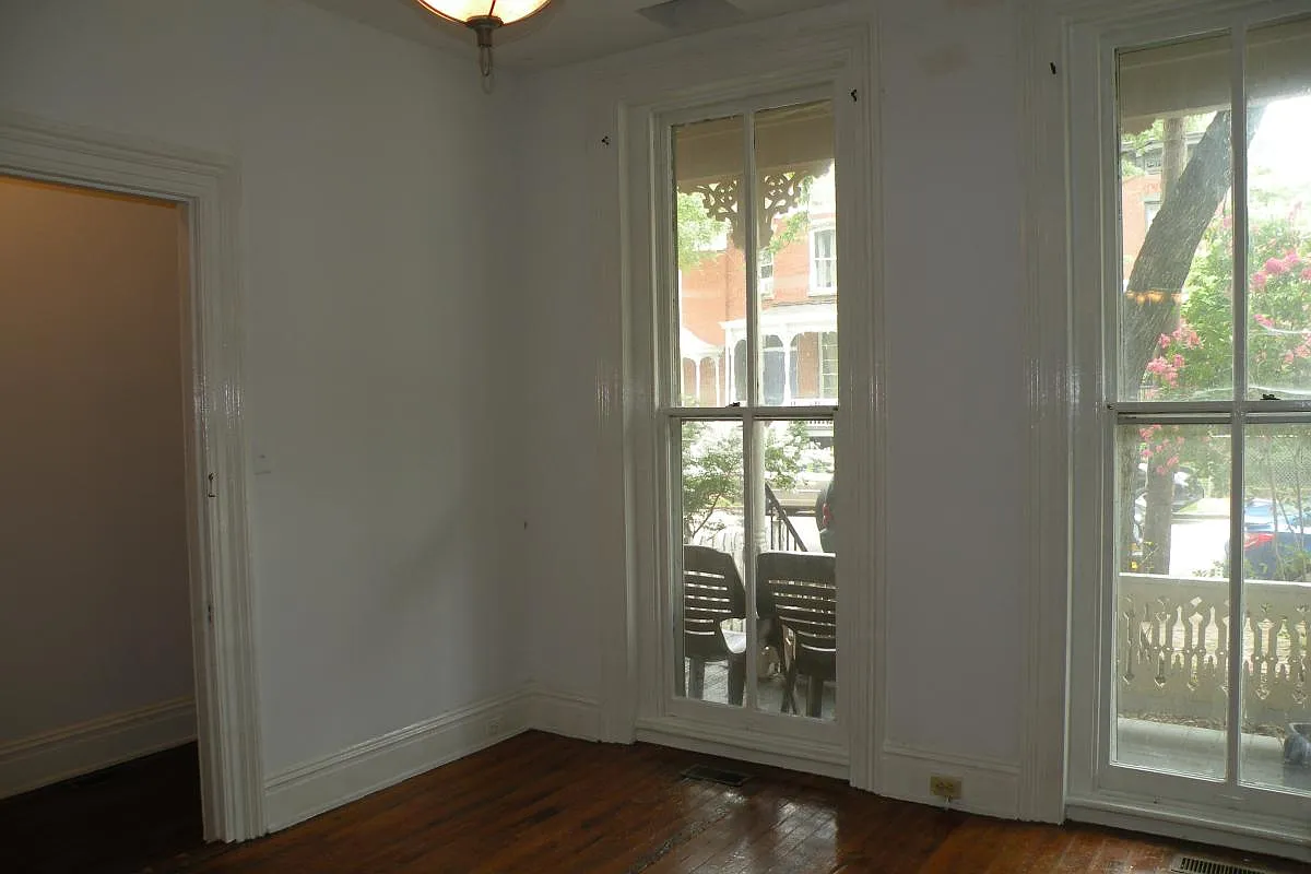 3 bed, 1500 sqft, $2,300 — Photo 4