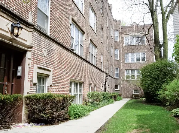 (undisclosed Address), Chicago, IL 60625