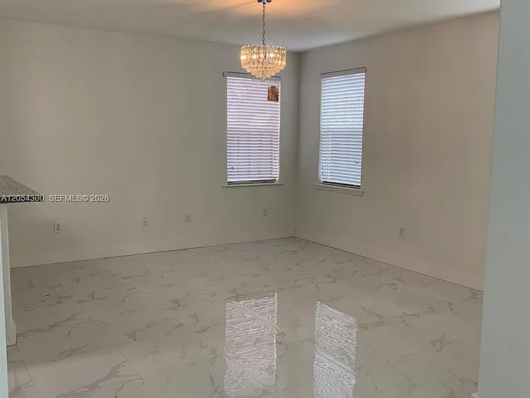 14020 SW 152nd Ter — Photo 8