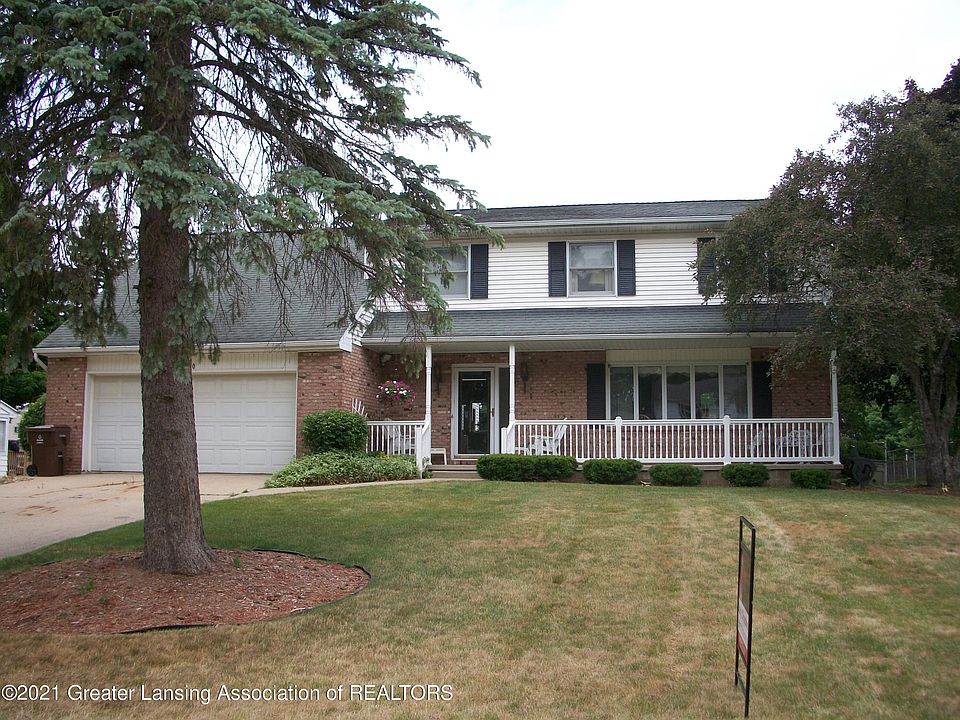 1st image of 5020 Applewood Dr