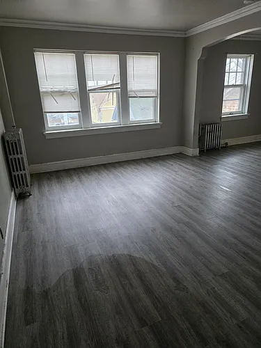 Floor plan 304