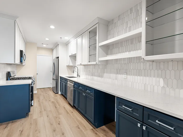 4611 Travis St #801B — Photo 10