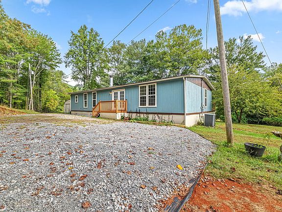 2nd image of 328 Wilds Cove Rd
