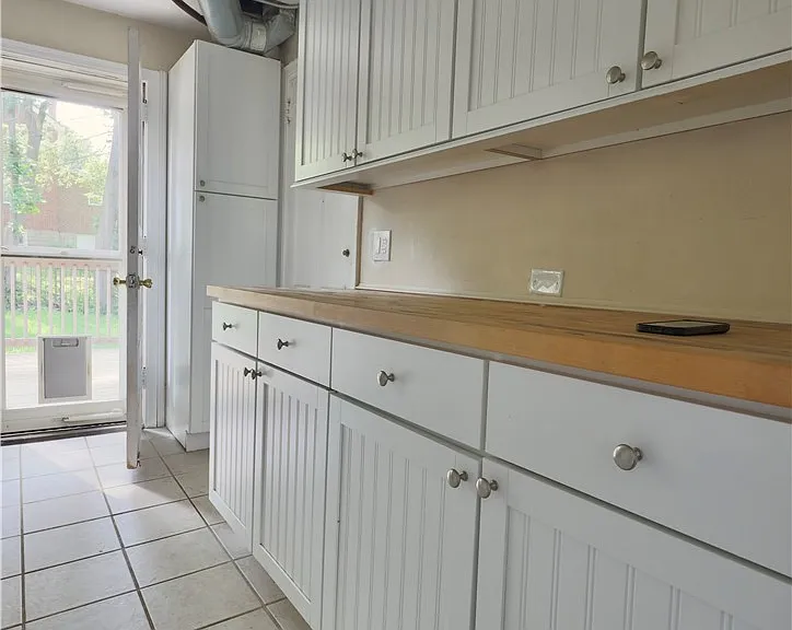 633 Crystal Dr — Photo 14