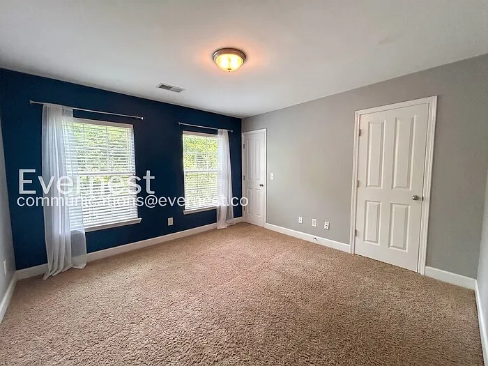 7023 Sunnywood Dr — Photo 12
