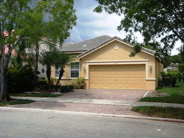 1st image of 4413 Sago Cir