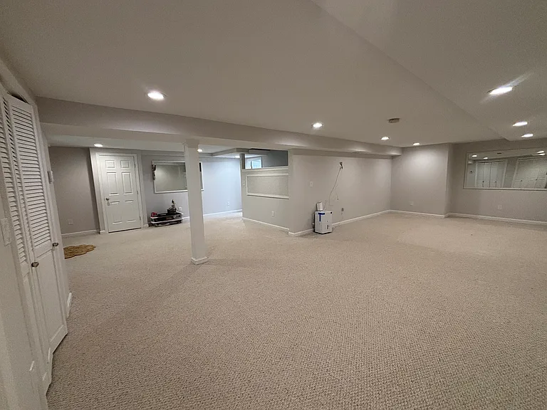 27 Meadowview Cir #27 — Photo 16