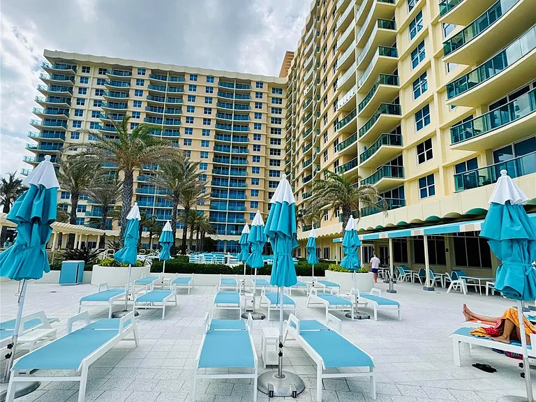 2501 S Ocean Dr #1005 — Photo 2