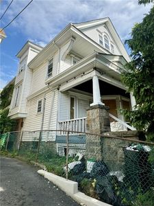 44 Livingston Avenue, Yonkers, NY, 10705