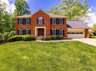 9761 Berry Hill Dr, West Chester, OH 45241