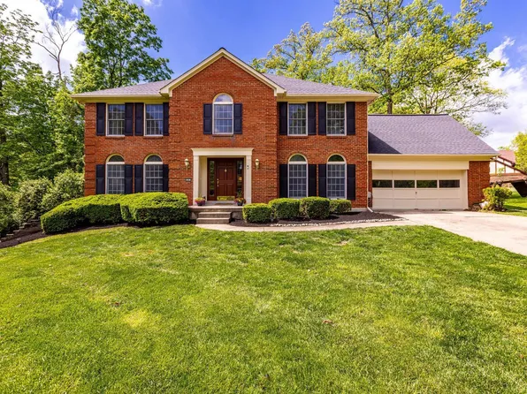 9761 Berry Hill Dr, West Chester, OH 45241