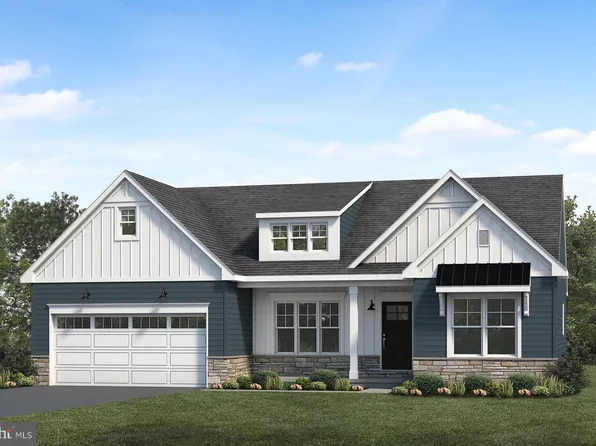 2 Blue Mountain Blvd, Carlisle, PA 17013