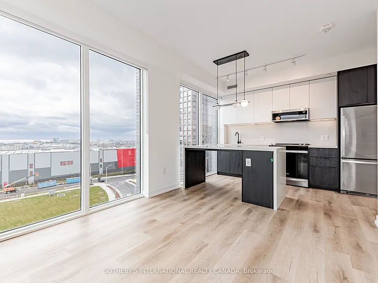 5 York Rd #608 — Photo 1
