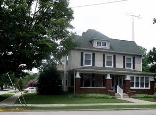 703 N Main St, Bicknell, IN 47512
