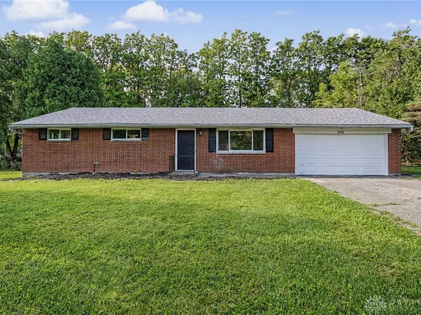 3323 Claydor Dr, Dayton, OH 45431