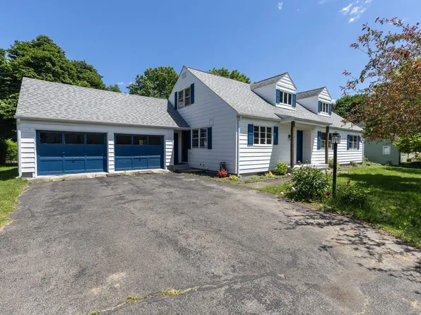 96 Demarest Pkwy, Elmira, NY 14905