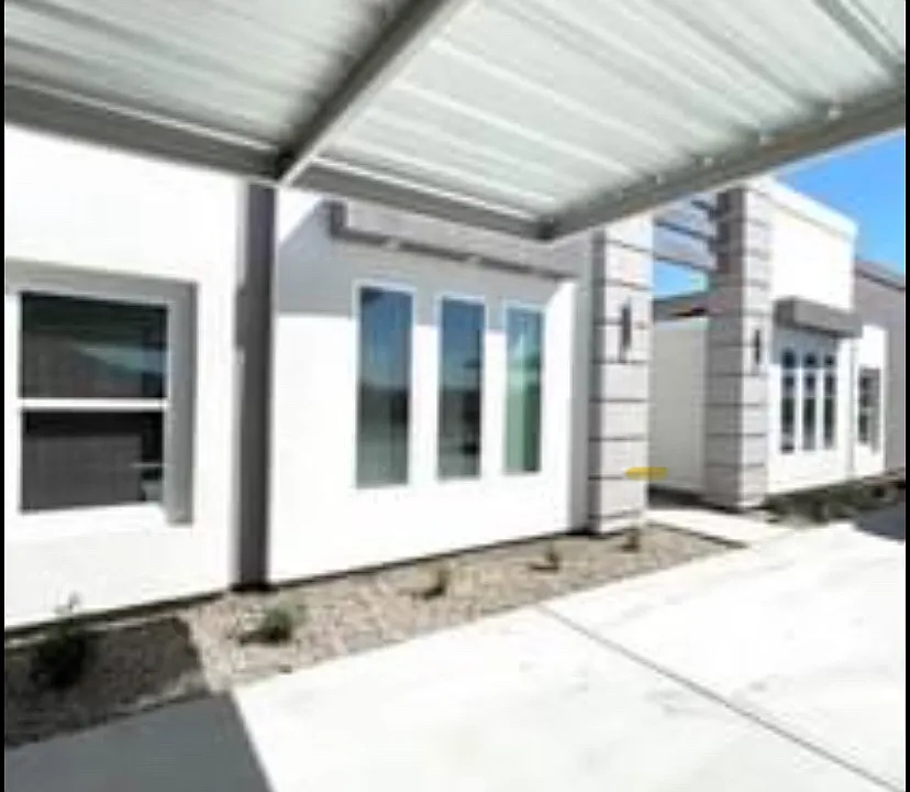 5204 S Dahlia St #2