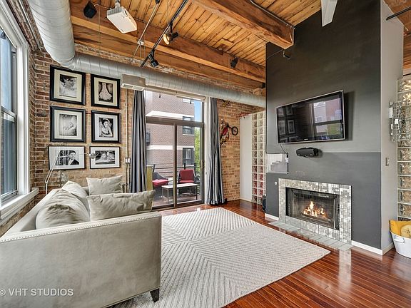 2nd image of 2511 W Moffat St APT 205