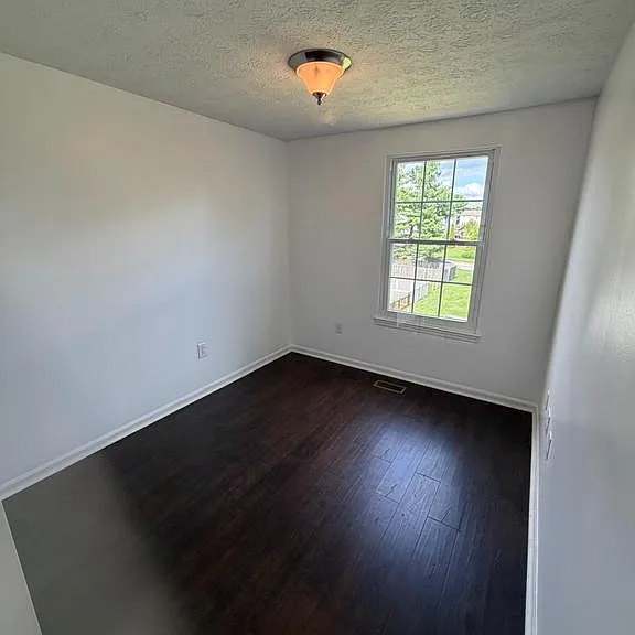 3349 Garrison Cir — Photo 30