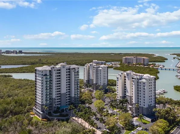 425 Cove Tower DR #502, NAPLES, FL 34110