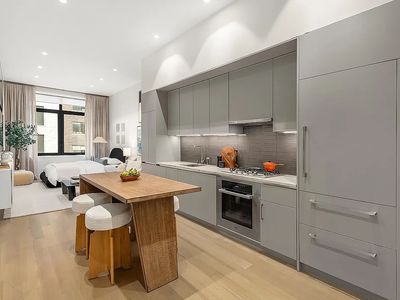 435 W 19th St APT 4A, New York, NY, 10011