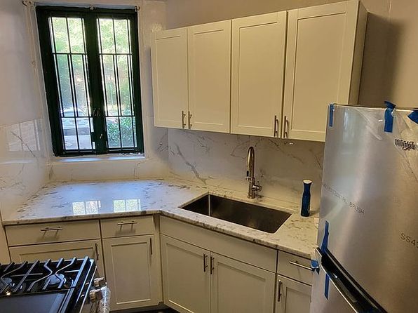9 Metropolitan Oval APT TF
