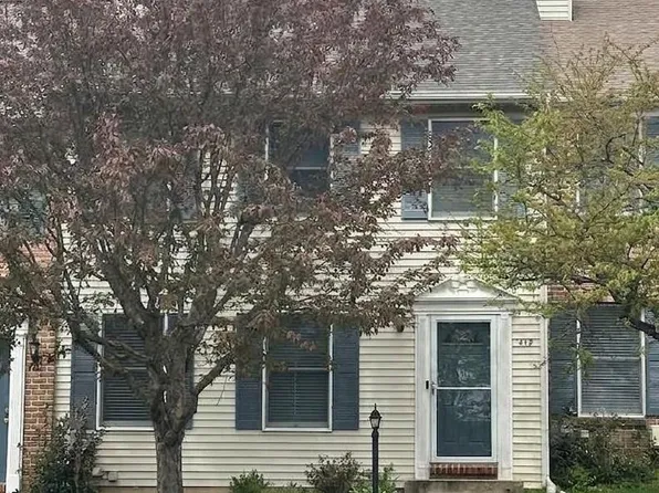 419 Holly Tree Ct, Chester Springs, PA 19425