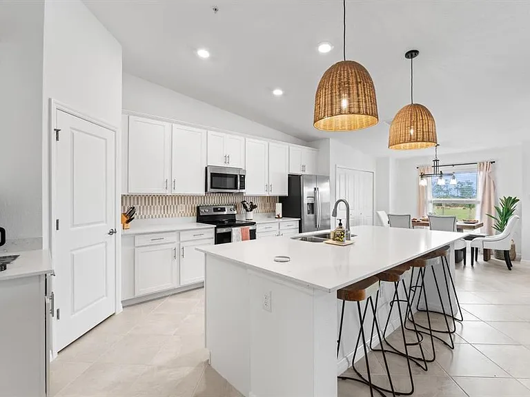 12440 Wellen Golf St #204 — Photo 10
