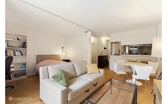 Rented by Douglas Elliman | media 10