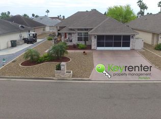 713 Lake View Dr, Mission, TX 78572