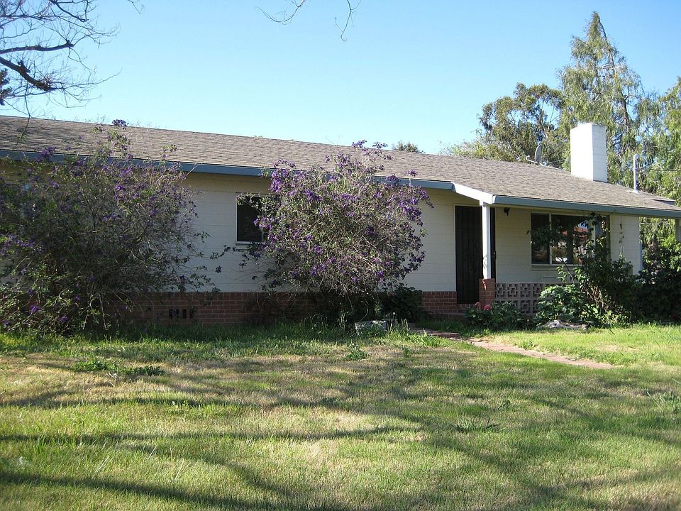 1st image of 3380 Carol Lee Ln