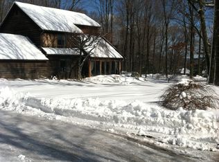 1 Craig Ct, Stamford, CT 06903