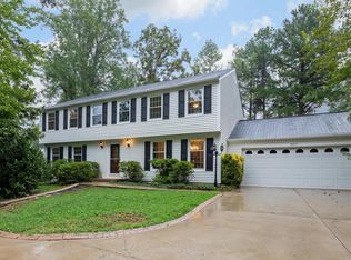 15917 Fairway Dr, Dumfries, VA 22025