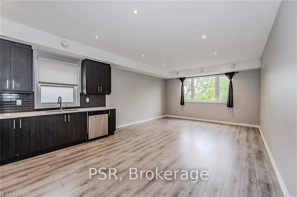 2 bed, $2,300 — Photo 3