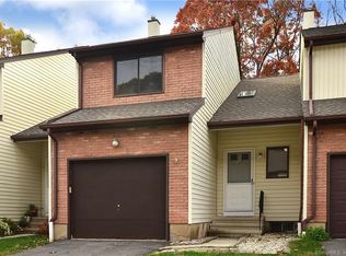 114 Oak Forest Dr #114, Manchester, CT 06042