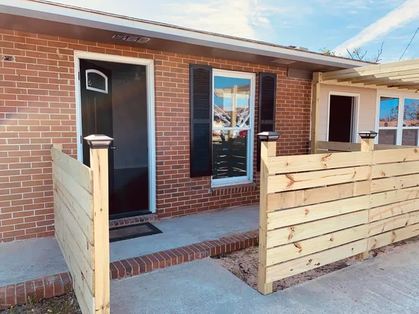 726 Miles Dr, Panama City, FL 32404
