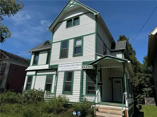 110 W Court St, Stow, NY 14785
