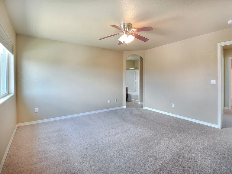 7687 Manistique Dr — Photo 12
