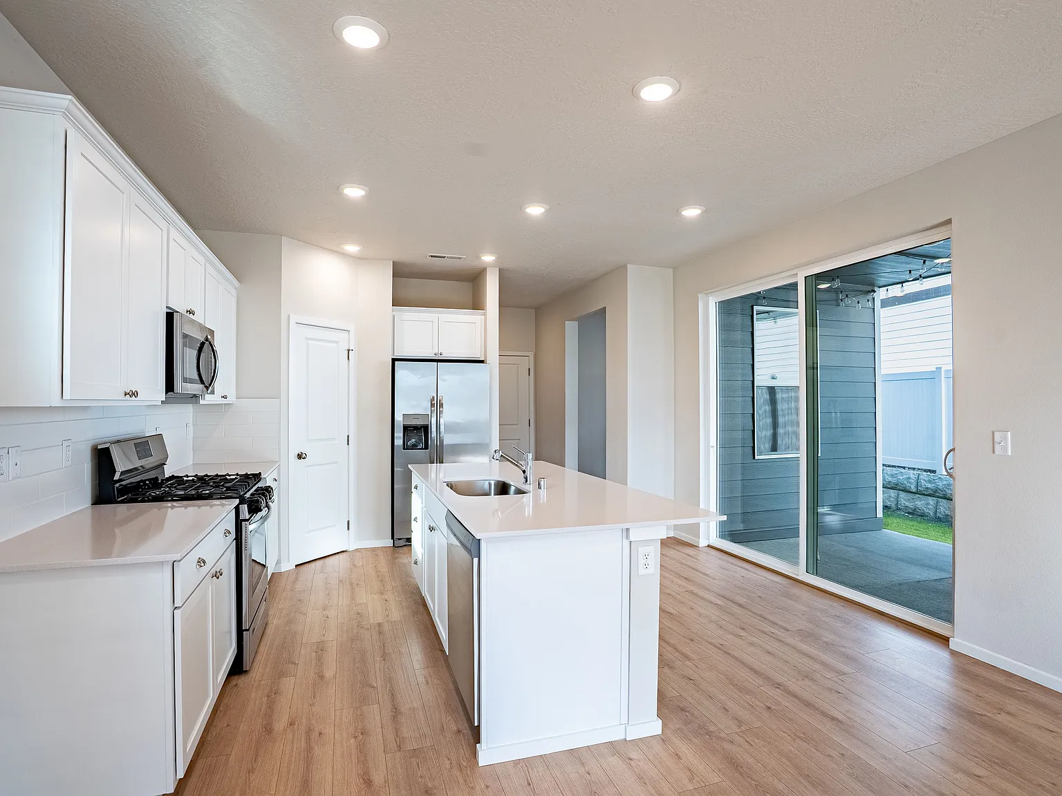 24331 E Harrier Loop — Photo 3
