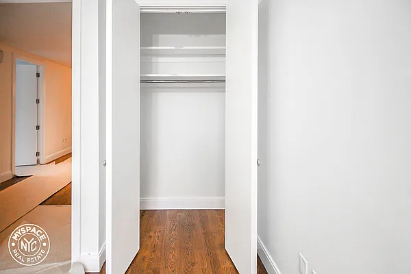 Rented by MySpaceNYC | media 13