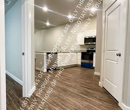 2nd image of 2137 Kokomo Ave #B
