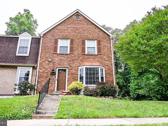 2nd image of 10324 Broom Ln