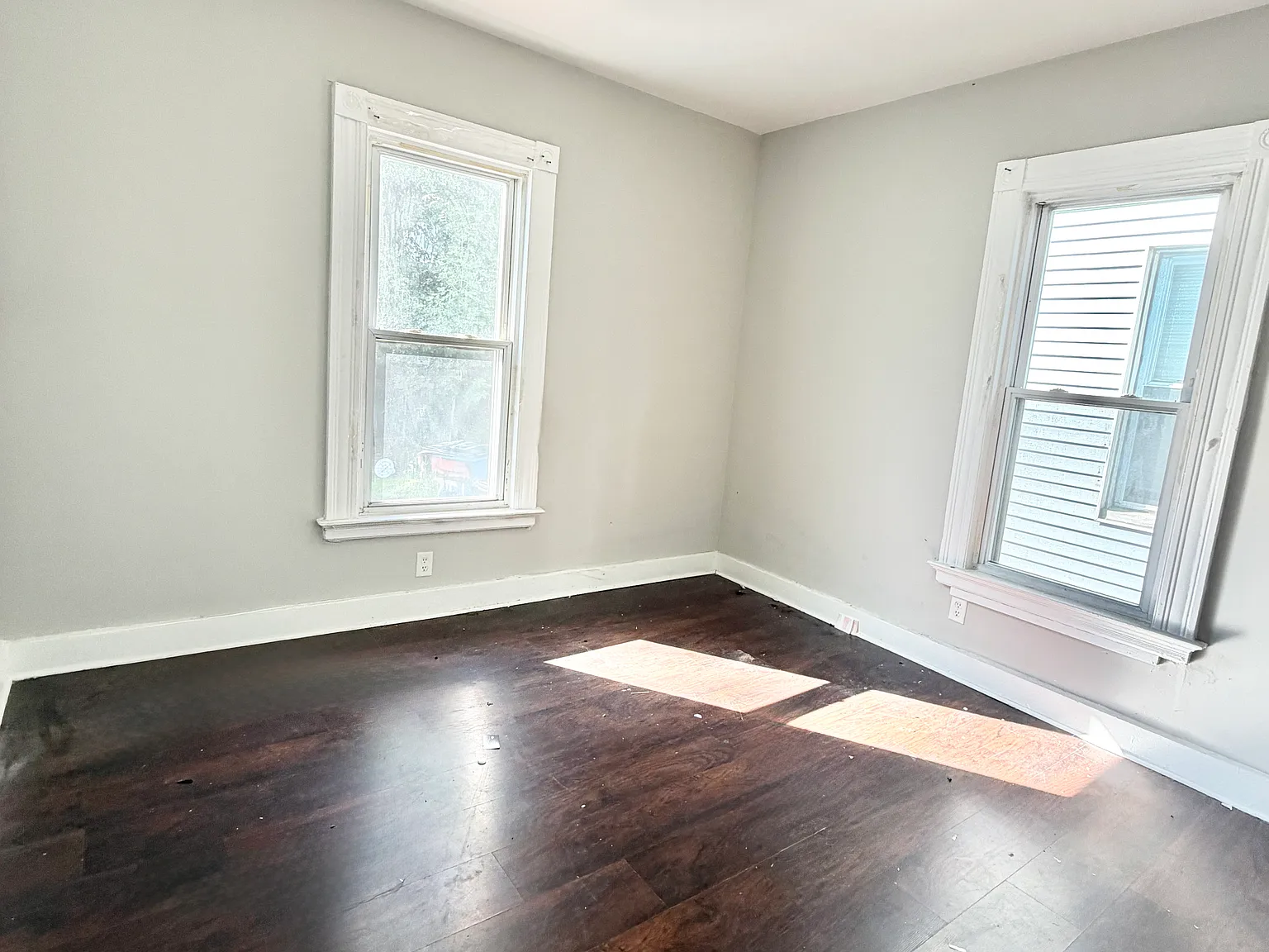 3 bed, 1000 sqft, $1,675 — Photo 4