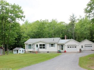 289 Foster Rd, Auburn, ME 04210