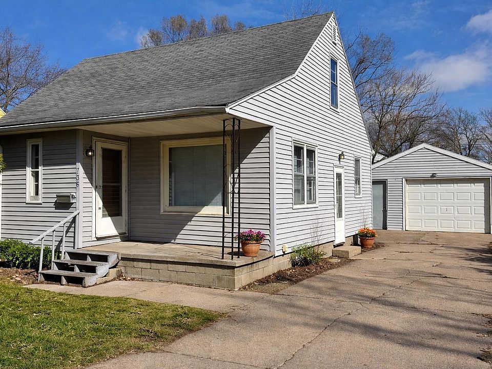 1st image of 736 Sherman Ave