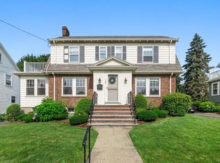 101 Standish Rd, Watertown, MA 02472