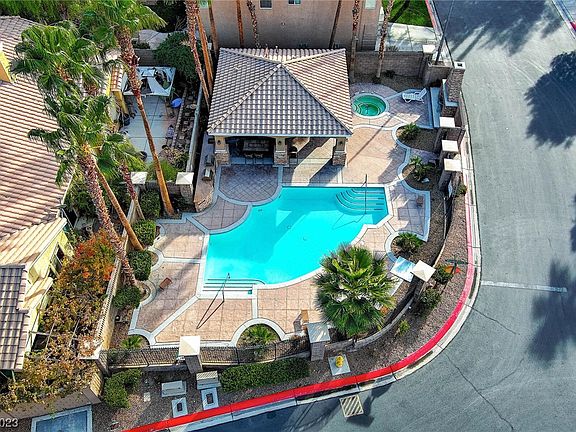 2nd image of 6768 Pastel Camellia St