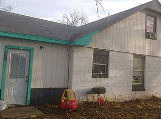 308 W McCurtain Ave, Calera, OK 74730